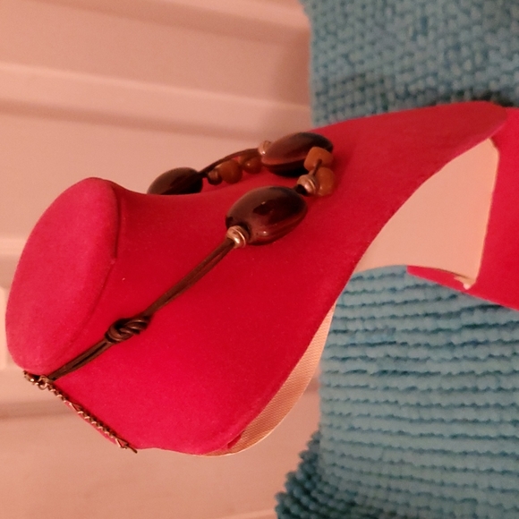 Beaded brown necklace - Picture 2 of 2